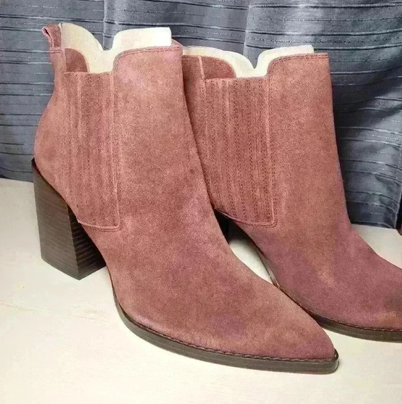 Nine west women's Mov colored healed boots size 8 1/2 M brand new - Picture 2 of 11